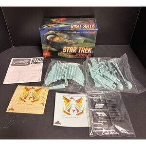 Star Trek Klingon D7 Battlecruiser Polar Lights Plastic Model Kit 2009 Sealed